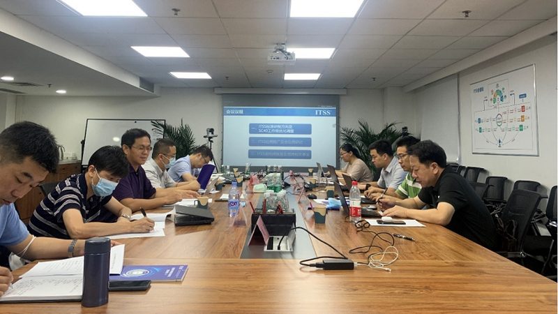 云平台部署：揭秘十大品牌背后的技术实力与合规考量